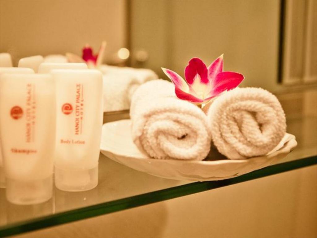 Hanoi Gratitude Hotel Екстер'єр фото